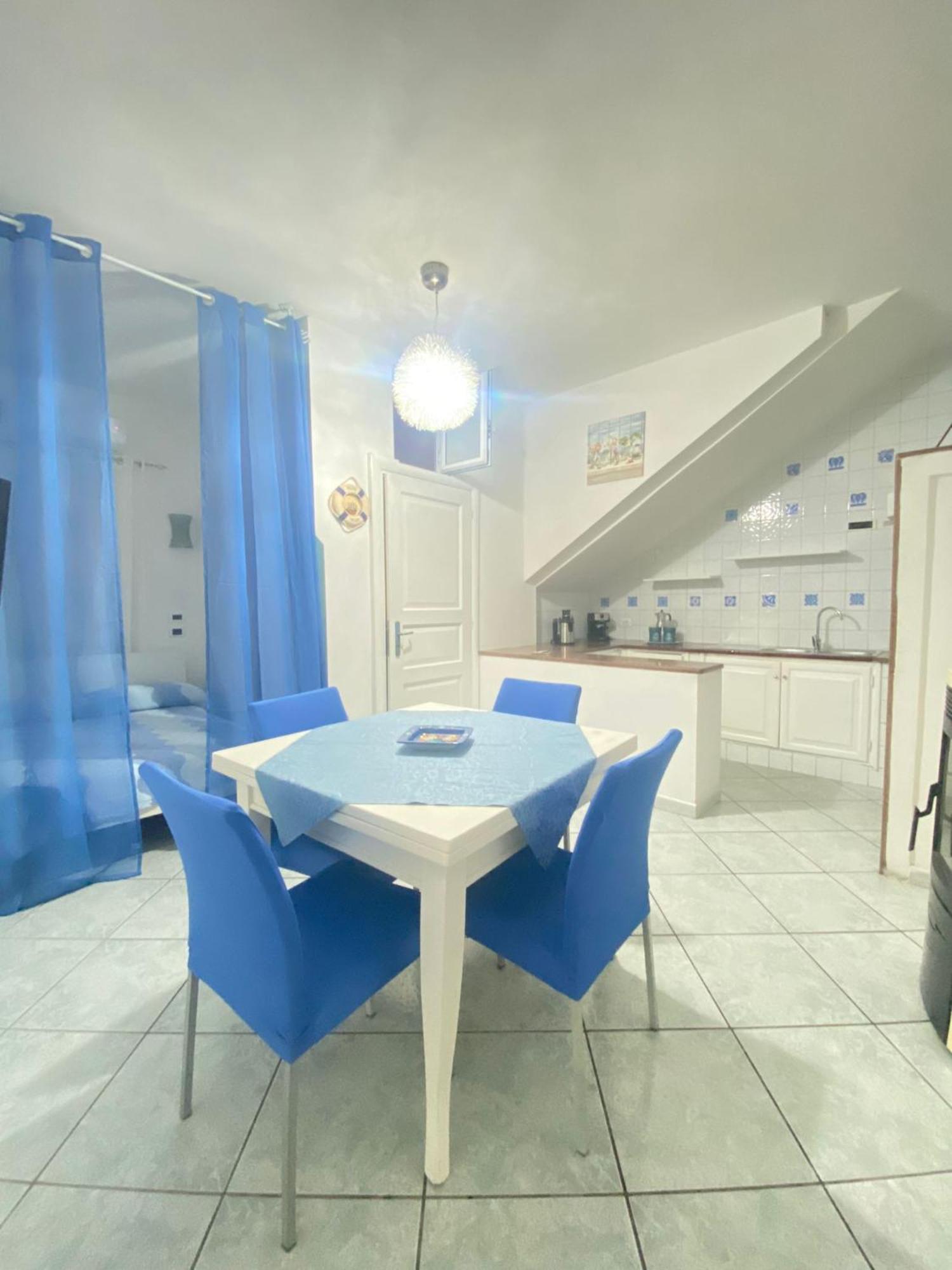 Tiffany Holiday Home Иския Екстериор снимка